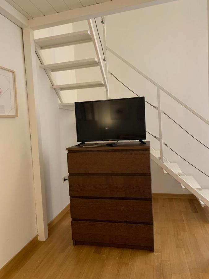 サレルノPapu'S Houseアパートメント エクステリア 写真