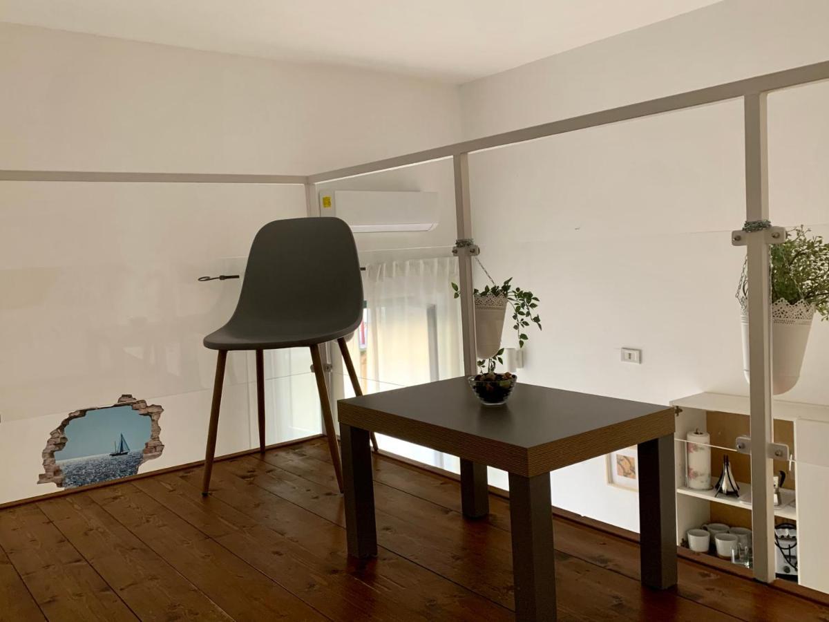 サレルノPapu'S Houseアパートメント エクステリア 写真